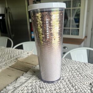 Beautiful Starbucks Holiday Bling Cup